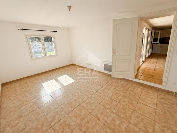 LES PENNES MIRABEAU- EXCLUSIVITE - Double habitation - Maison T4 de 108m2 et appartement T3 de 67m2 sur 1340 m² de terrain avec garage et piscine