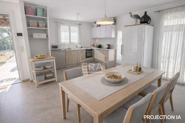LES PENNES MIRABEAU- EXCLUSIVITE - Double habitation - Maison T4 de 108m2 et appartement T3 de 67m2 sur 1340 m² de terrain avec garage et piscine