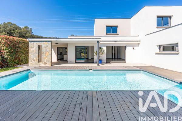 Maison à vendre 8 pièces 180 m² Saint-Gély-du-Fesc