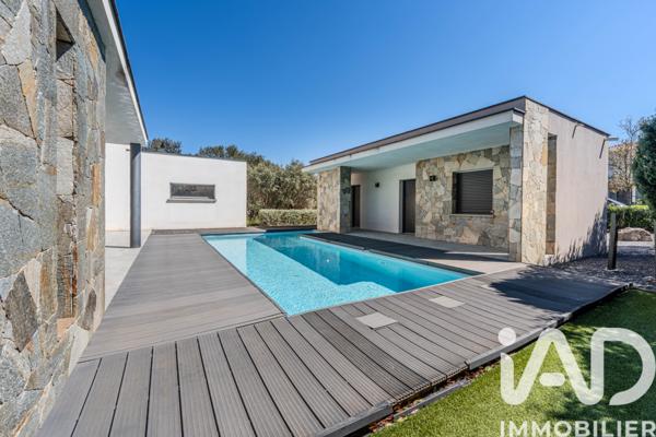 Maison à vendre 8 pièces 180 m² Saint-Gély-du-Fesc