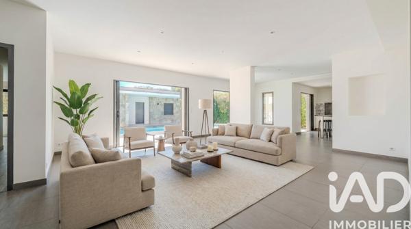 Maison à vendre 8 pièces 180 m² Saint-Gély-du-Fesc