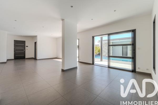 Maison à vendre 8 pièces 180 m² Saint-Gély-du-Fesc