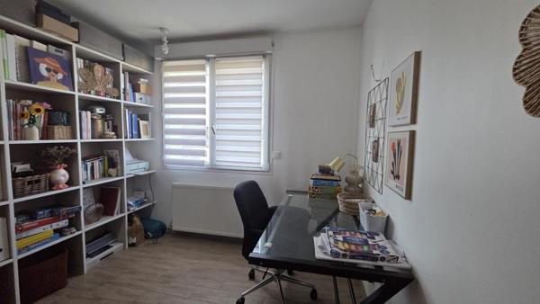 Maison 4 chambres, jardin et garage