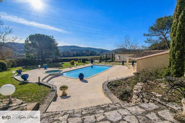 Rognes – Villa 240 m² – Terrain 5 000 m² – Piscine – Pool house