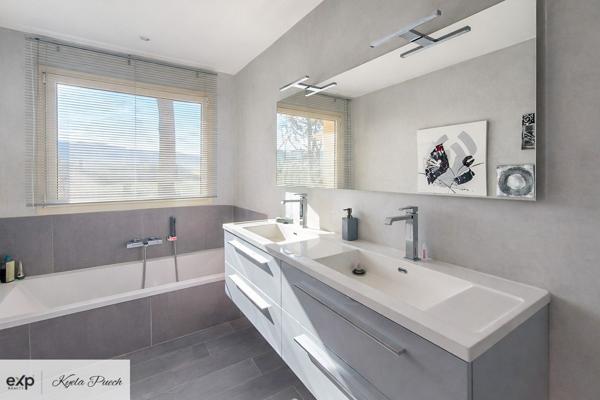 Rognes – Villa 240 m² – Terrain 5 000 m² – Piscine – Pool house