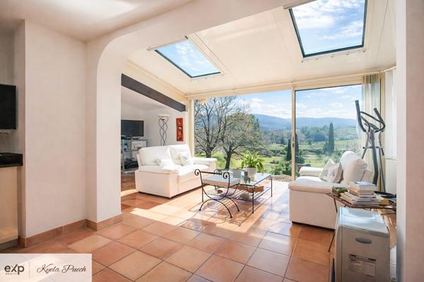 Rognes – Villa 240 m² – Terrain 5 000 m² – Piscine – Pool house