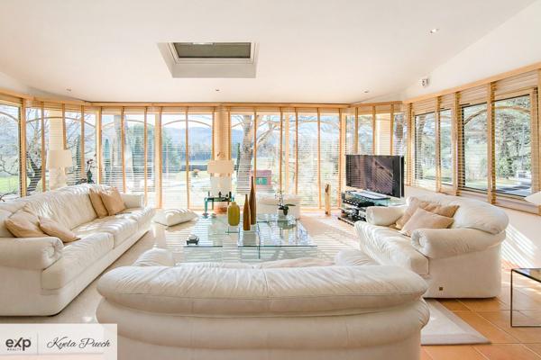 Rognes – Villa 240 m² – Terrain 5 000 m² – Piscine – Pool house