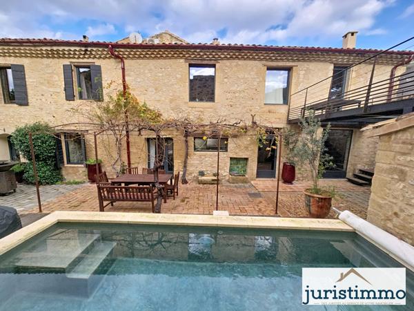Roquemaure (30150) Maison de village de charme 196m2 - Roquemaure 30150