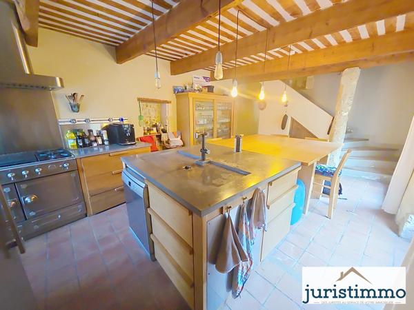 Roquemaure (30150) Maison de village de charme 196m2 - Roquemaure 30150