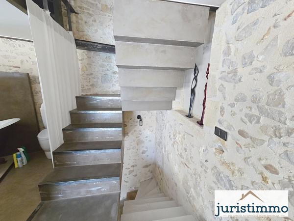 Roquemaure (30150) Maison de village de charme 196m2 - Roquemaure 30150