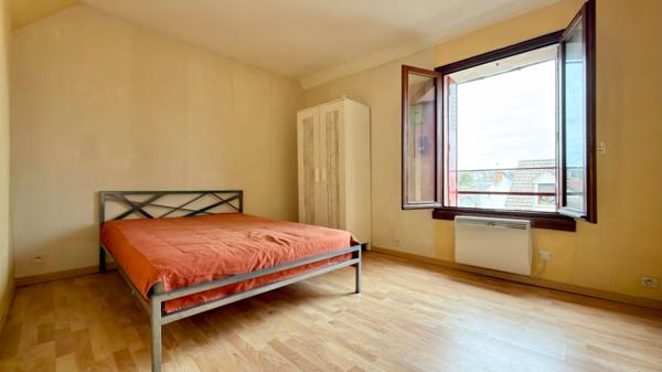 Lot de 2 Appartements à Corbeil Essonnes 3 pièce(s) 49 m2