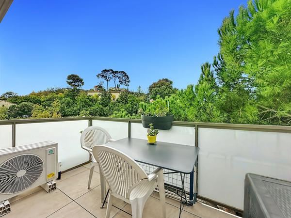 À vendre : Appartement 3 pièces avec vue imprenable à Plan de Cuques !