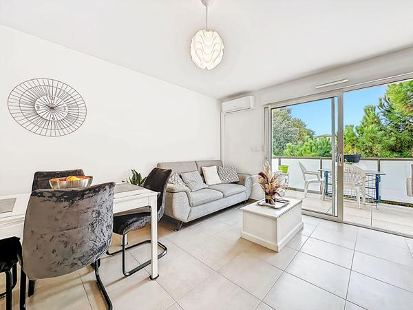 À vendre : Appartement 3 pièces avec vue imprenable à Plan de Cuques !