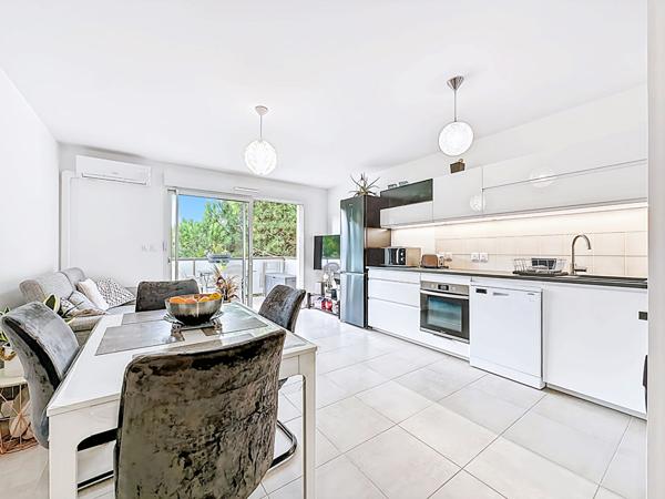 À vendre : Appartement 3 pièces avec vue imprenable à Plan de Cuques !