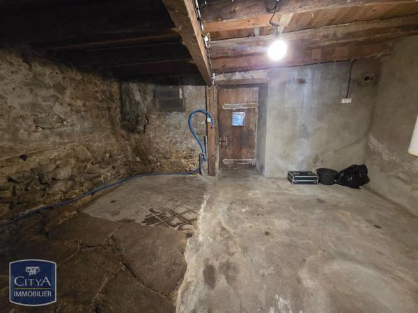 Maison à louer 5 pièces 100.5m² Ardes (63420)