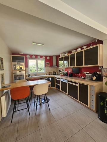 Maison à LE MANS, 72000 - 6 pièces 148m²