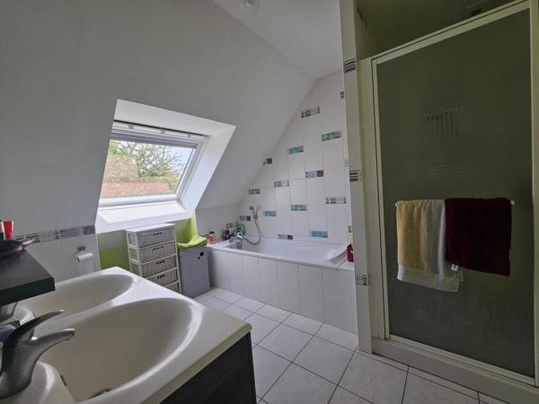 Maison à LE MANS, 72000 - 6 pièces 148m²