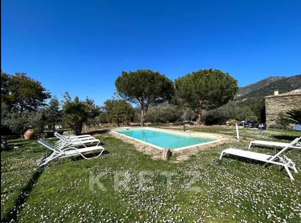 Propriété familiale à proximité du Port Saint Florent et de ses plages