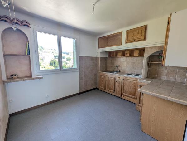 Appartement T3 - Manosque - Réf. 523-L