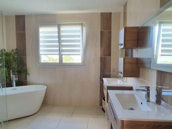 Maison traditionnelle Cozes 120 m²