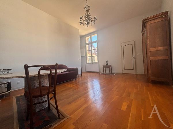 Appartement 2 pièces en duplex - Résidence sécurisée