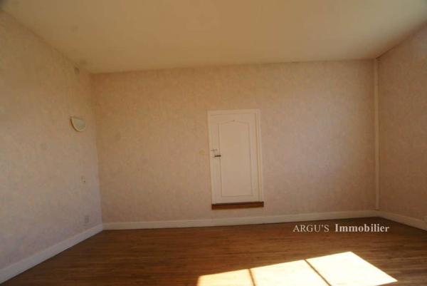 Maison à Louer à Civray