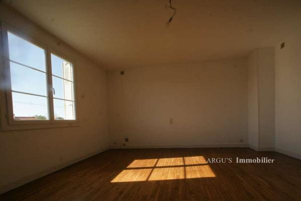 Maison à Louer à Civray