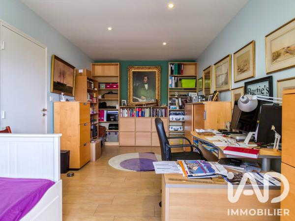 Maison à vendre 6 pièces 222 m² Saint-Christophe-Vallon