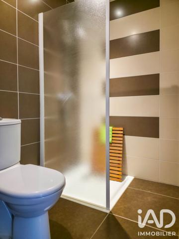 Maison à vendre 6 pièces 222 m² Saint-Christophe-Vallon