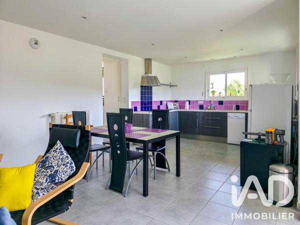 Maison à vendre 6 pièces 222 m² Saint-Christophe-Vallon
