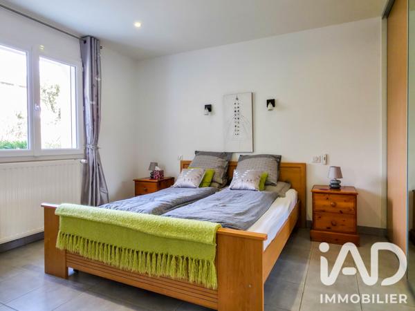 Maison à vendre 6 pièces 222 m² Saint-Christophe-Vallon
