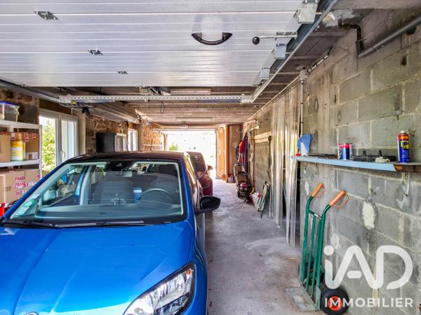 Maison à vendre 6 pièces 222 m² Saint-Christophe-Vallon