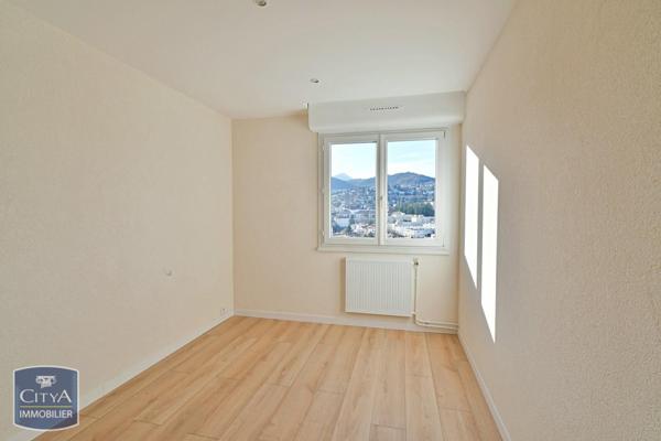 Appartement à louer 3 pièces 68.29m²