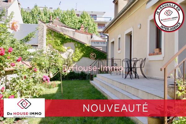 Maison à vendre 9 pièces de 219 m²