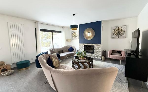 Maison à vendre    5 pièces • 189 m2 Le Plessis-Trévise