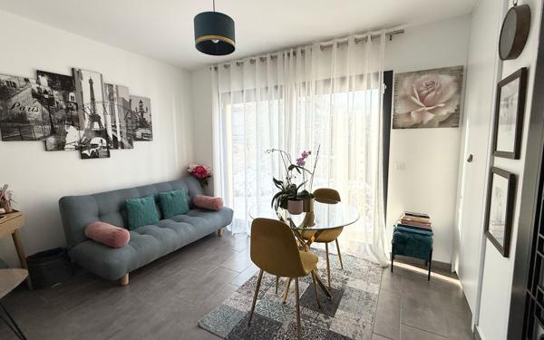 Maison à vendre    5 pièces • 189 m2 Le Plessis-Trévise