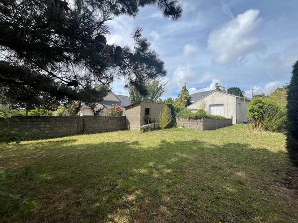 LA BAULE -Quartier du Bas-Guezy -Fort potentiel sur 815 m² de terrain constructible