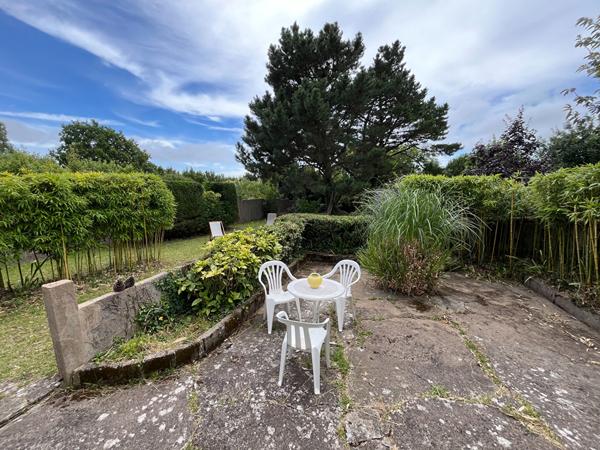 LA BAULE -Quartier du Bas-Guezy -Fort potentiel sur 815 m² de terrain constructible