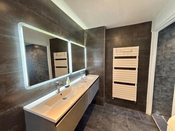 Caudan centre - Immeuble de rapport avec jardin, Caudan 56850