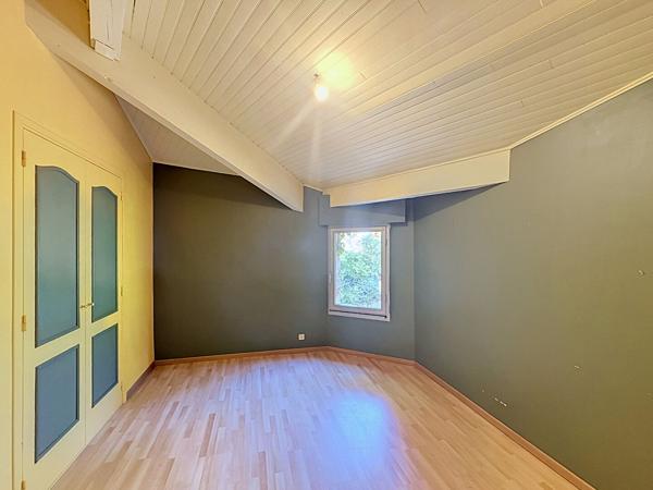 Maison 8 pièces 174 m2