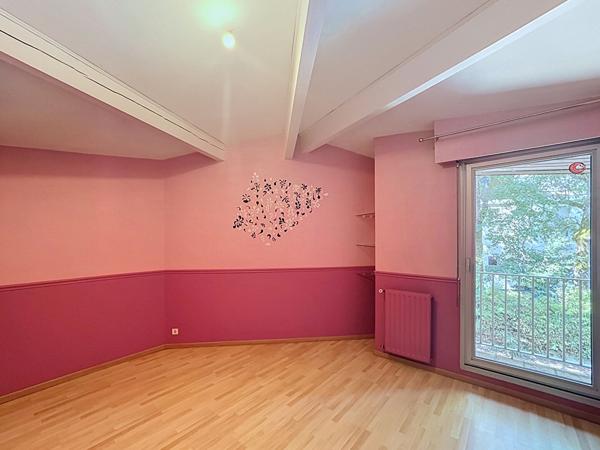 Maison 8 pièces 174 m2
