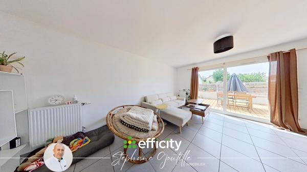 Maison
         4 pièces
        - 92 m² Exclusivité 220 000 € *