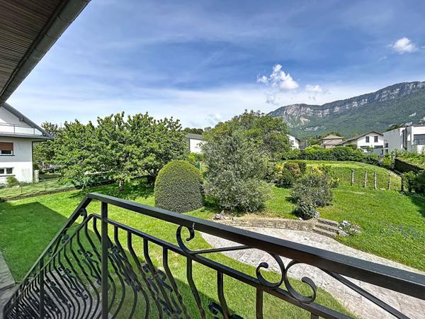 Maison Aix-les-Bains 8 pièces 185 m2 au calme absolu avec vue panoramique