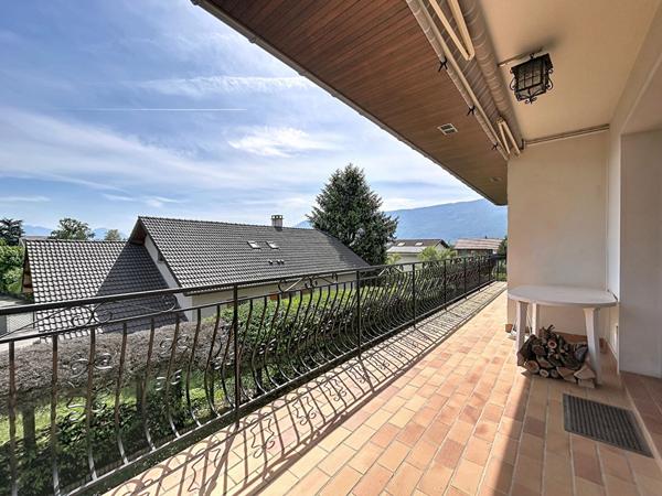 Maison Aix-les-Bains 8 pièces 185 m2 au calme absolu avec vue panoramique