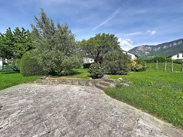 Maison Aix-les-Bains 8 pièces 185 m2 au calme absolu avec vue panoramique