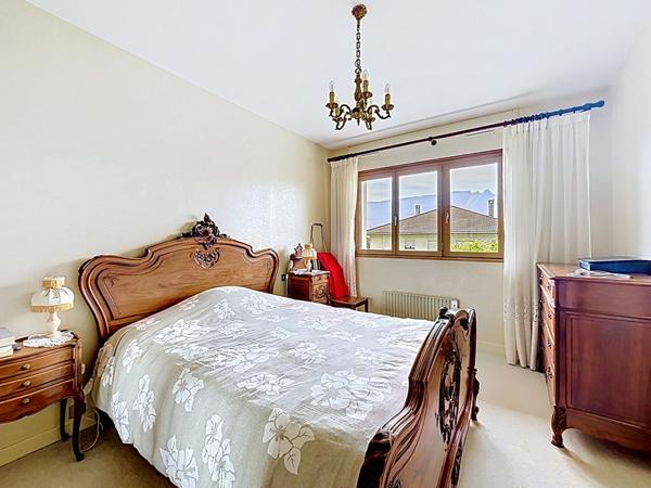 Maison Aix-les-Bains 8 pièces 185 m2 au calme absolu avec vue panoramique