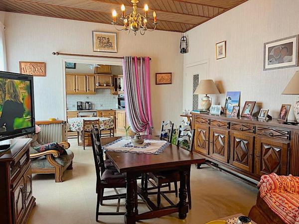 Appartement et ancien local commercial