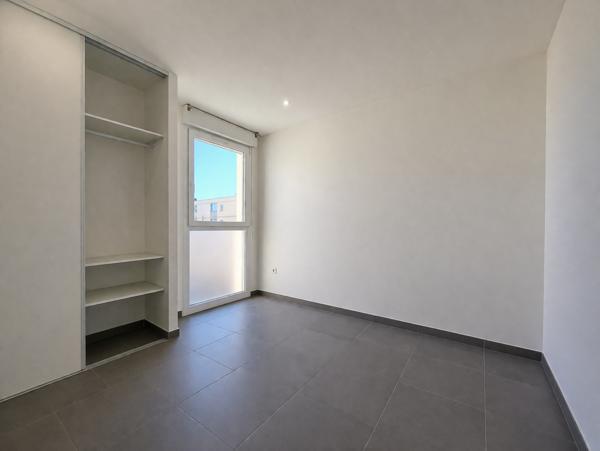 Marignane (13700) APPARTEMENT 3 PIECES 56M2 RENOVE A NEUF