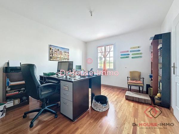 Maison à vendre 5 pièces de 143 m²