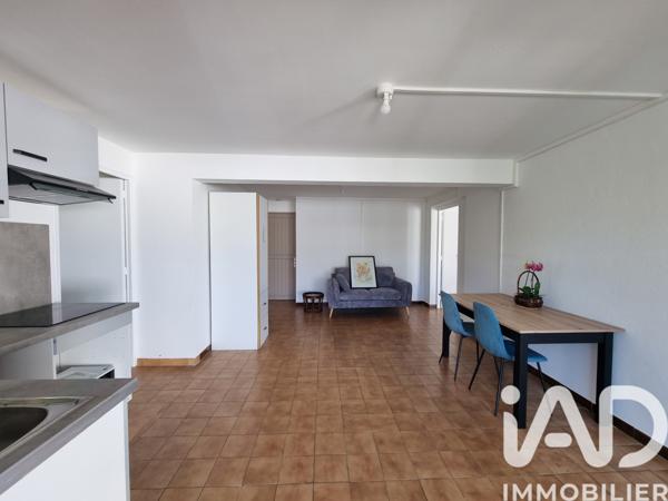 Location appartement 2 pièces 54 m² Le Tampon